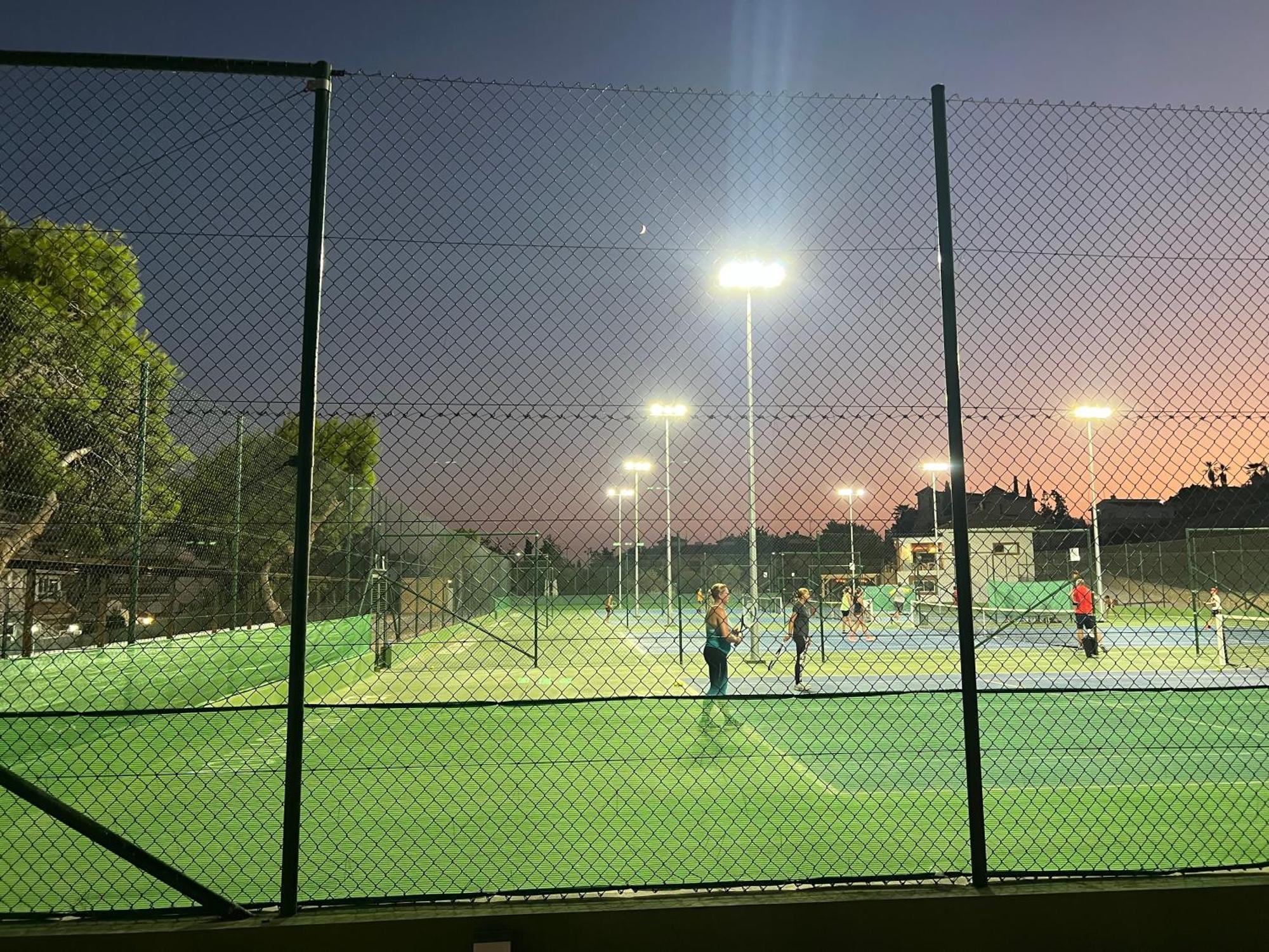 Piso Con Ac, Piscina Y Pista De Padel Y Tenis En Águilas Extérieur photo